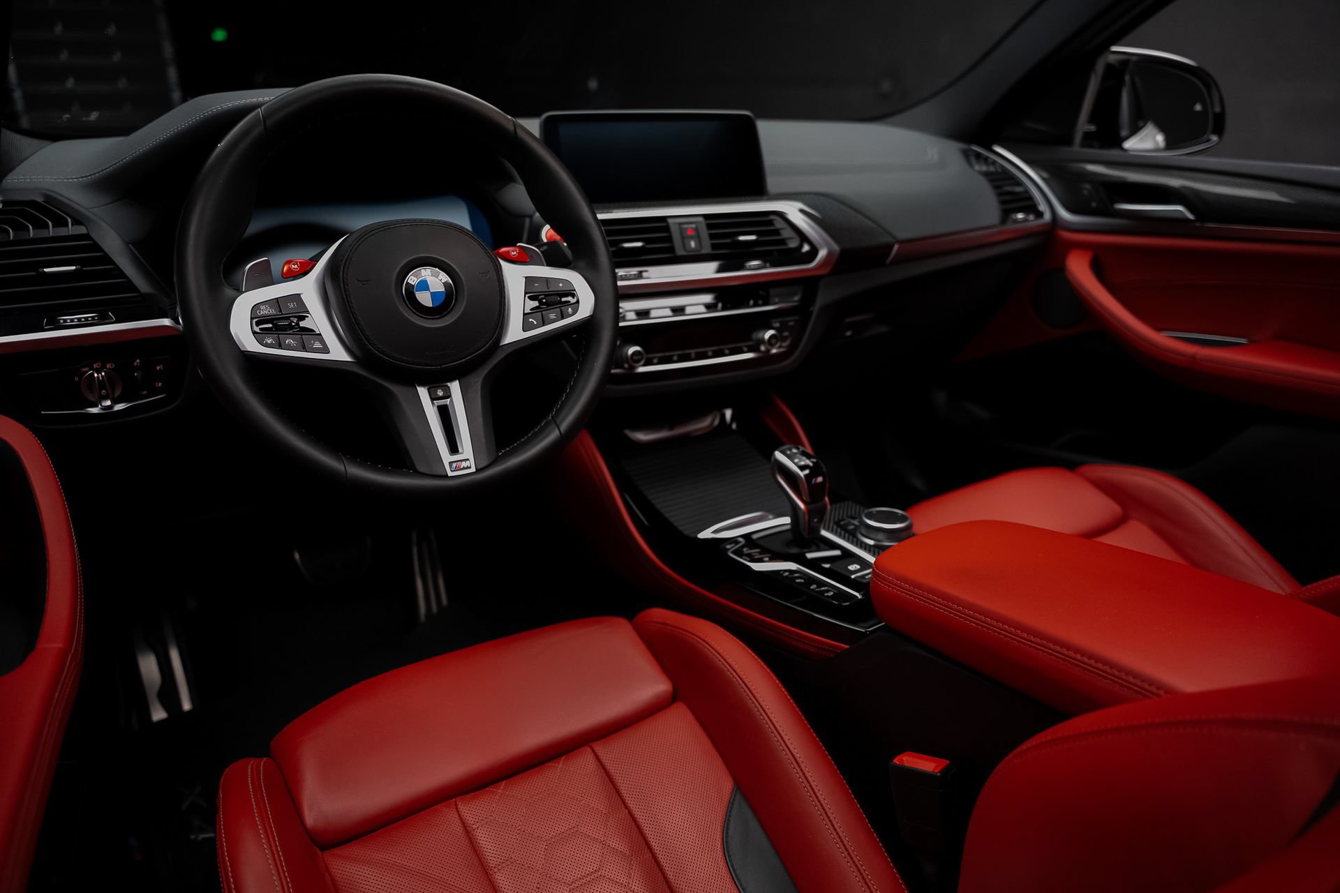 Used 2021 BMW X4 M w/ Executive Package AWD/4WD image 2