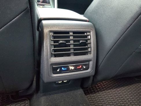 Used 2022 Volkswagen GTI Autobahn image 14