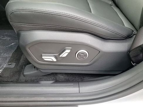 New 2026 Hyundai Santa Fe Limited image 15