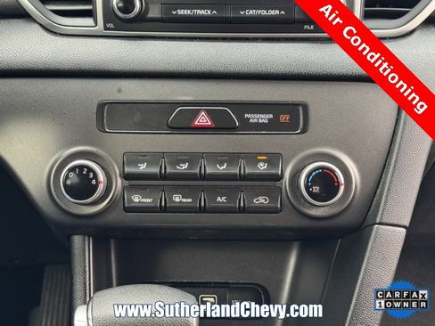 Used 2019 Kia Sportage LX image 25