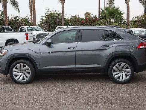 Used 2022 Volkswagen Atlas Cross Sport SE AWD/4WD image 5