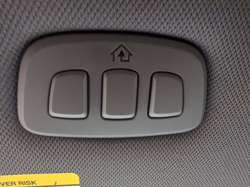 Used 2016 Ford F150 Lariat w/ Equipment Group 501A Mid image 31