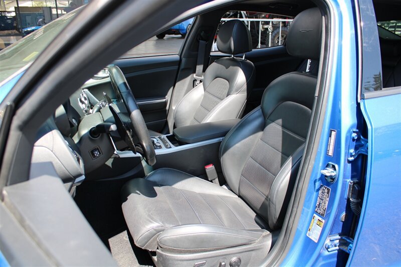 Used 2019 Kia Stinger GT2 AWD/4WD image 13