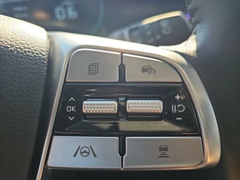 Used 2025 Kia Telluride S AWD/4WD image 18