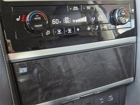 Used 2024 INFINITI QX80 Luxe image 25