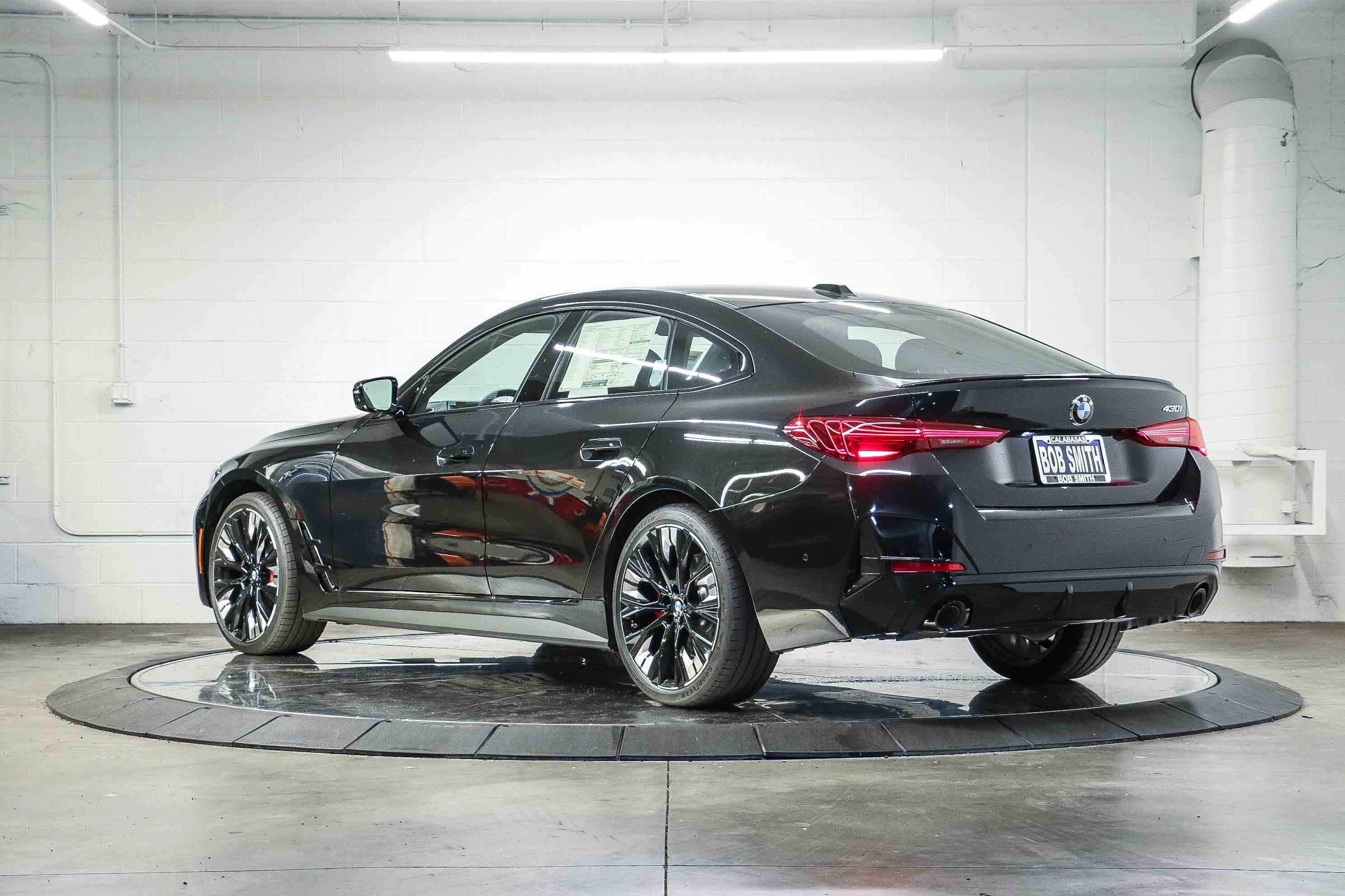 New 2026 BMW 430i w/ M Sport Package RWD image 4