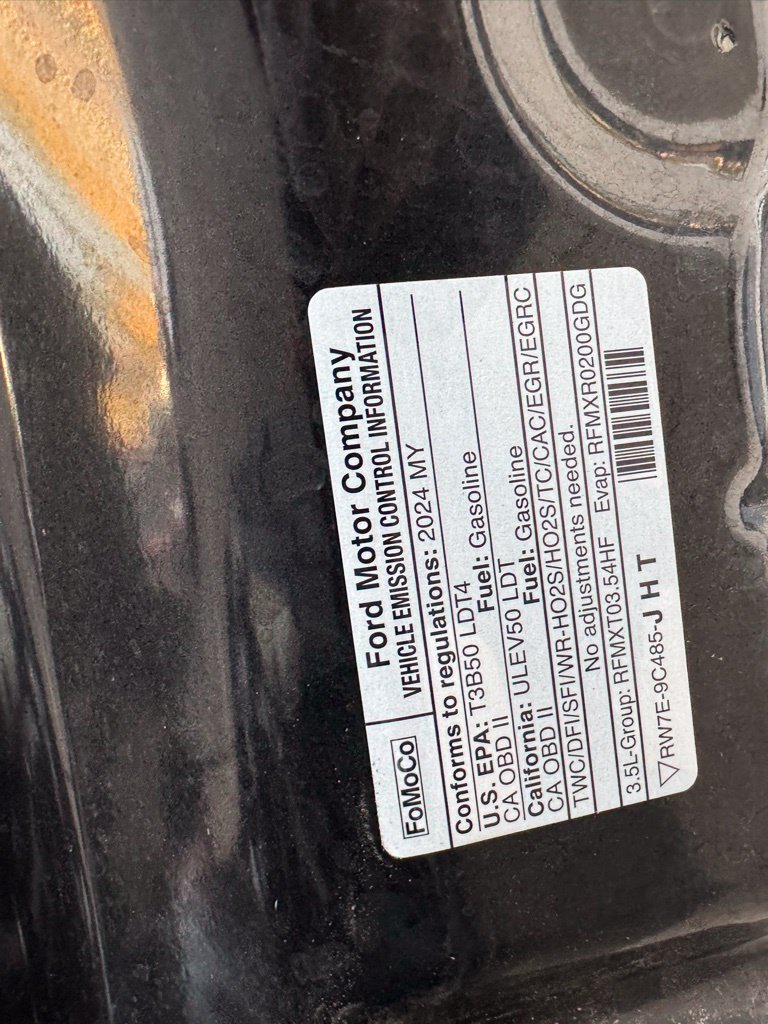 Used 2024 Ford Expedition XLT RWD image 29