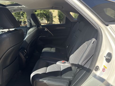 Used 2018 Lexus RX 350 AWD w/ Premium Package image 31