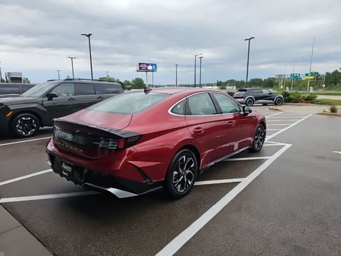 Certified 2025 Hyundai Sonata SEL FWD image 5