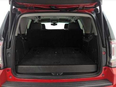Used 2017 GMC Yukon SLE w/ SLE Value Package image 18