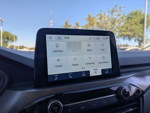 Certified 2025 Ford Escape Active FWD image 28