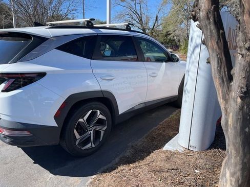 Used 2022 Hyundai Tucson SEL w/ Convenience + Premium Package image 9