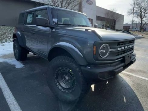 New 2025 Ford Bronco Base w/ Sasquatch Package image 8