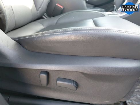 Used 2022 Subaru Ascent Limited image 17