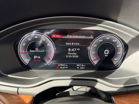 Used 2023 Audi Q5 2.0T Premium Plus w/ Premium Plus Package image 16