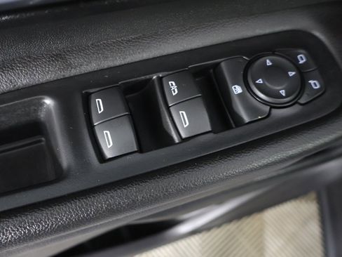 Used 2022 GMC Terrain SLE w/ Driver Convenience Package image 33