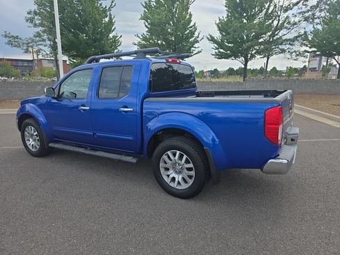 Used 2012 Nissan Frontier SL AWD/4WD image 5