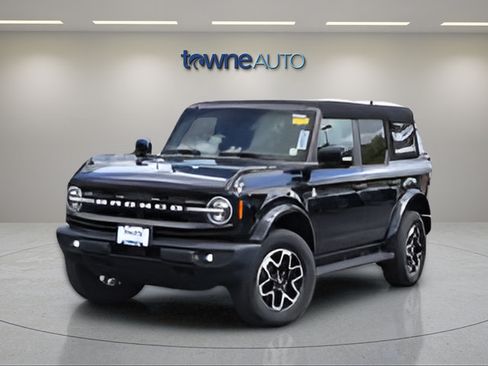 Used 2023 Ford Bronco Outer Banks AWD/4WD image 11