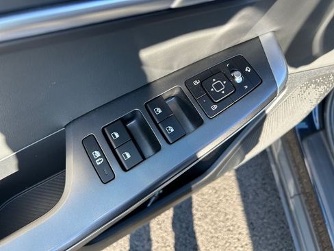 Used 2024 Kia EV6 Light RWD image 23