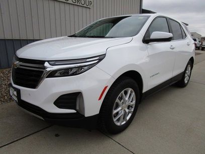 Used 2024 Chevrolet Equinox LT