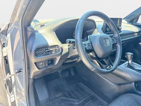 Used 2025 Honda HR-V Sport image 18