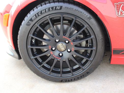 Used 2006 MAZDA MX-5 Miata Sport RWD image 33