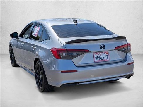 Used 2022 Honda Civic Sport image 8