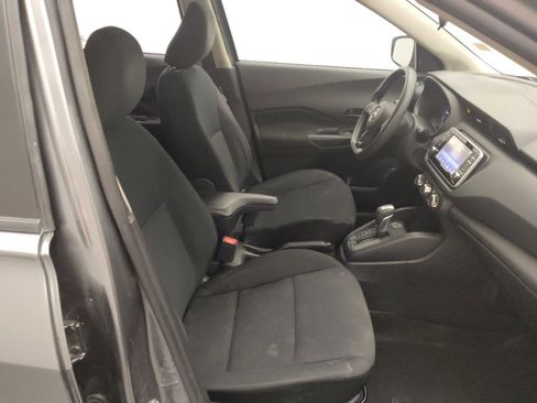 Used 2023 Nissan Kicks S FWD image 21