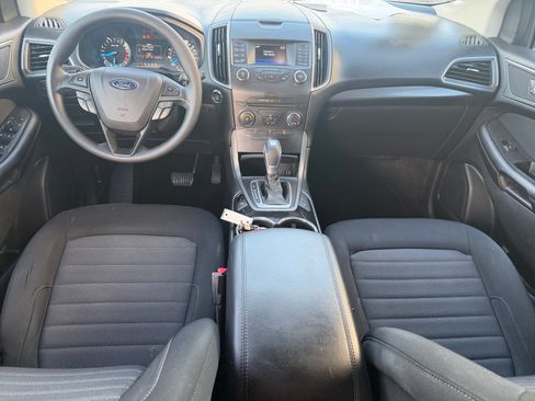 Used 2017 Ford Edge SE FWD image 12