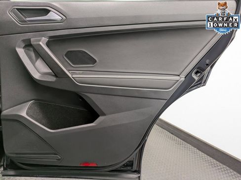 Used 2022 Volkswagen Tiguan S image 27