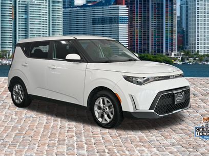 Used 2024 Kia Soul LX w/ Option Group 015