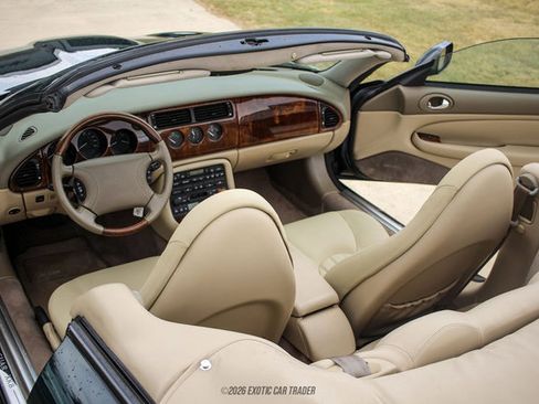 Used 1999 Jaguar XK8 Convertible RWD image 37