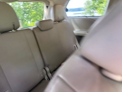 Used 2019 Toyota Sienna XLE FWD image 12