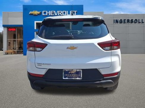 Used 2023 Chevrolet TrailBlazer LS AWD/4WD image 22