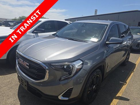 Used 2021 GMC Terrain SLE w/ LPO, Floor Liner Package FWD image 1