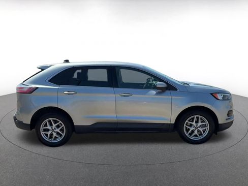Used 2024 Ford Edge SEL AWD/4WD image 13