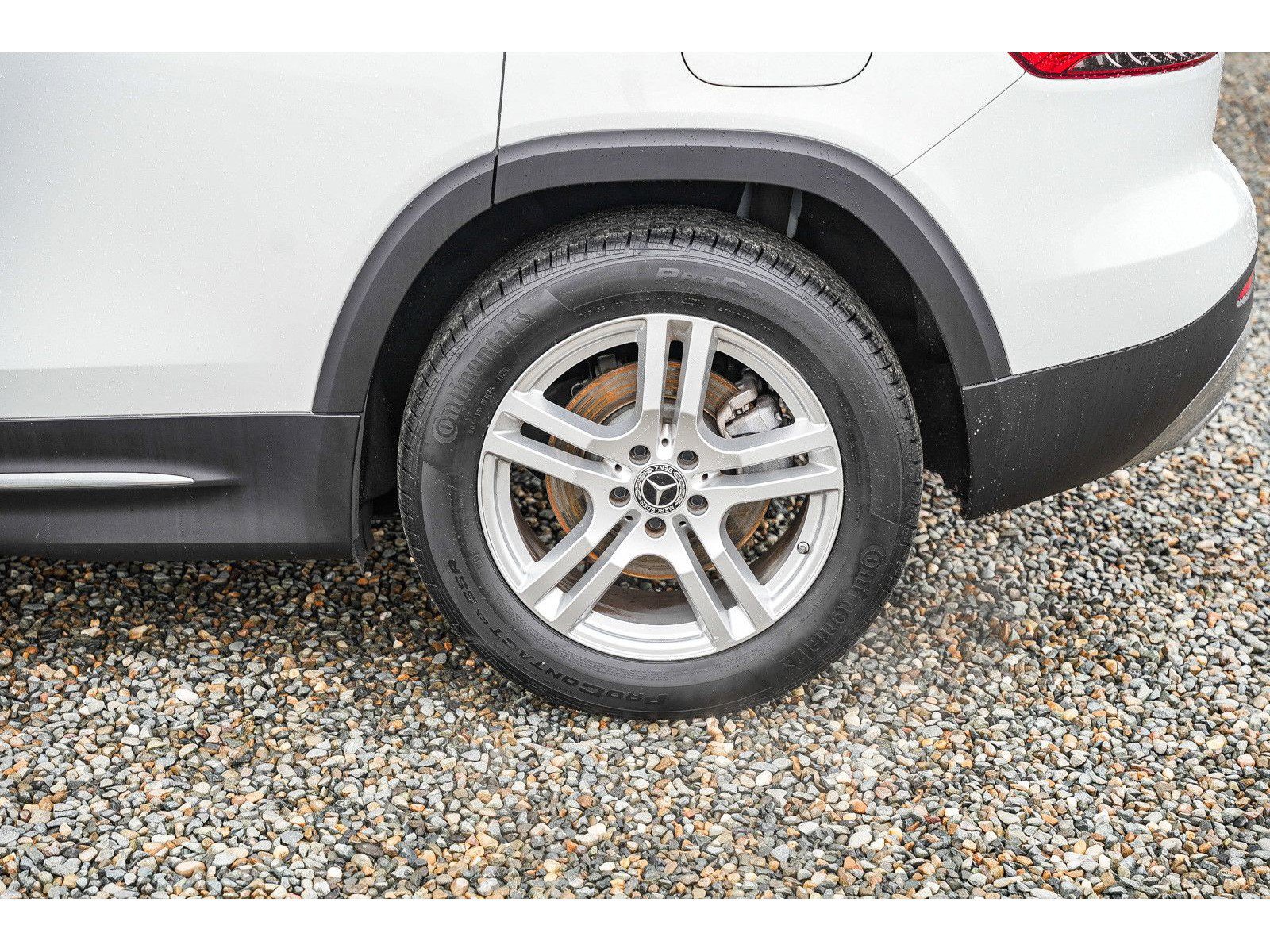 Used 2021 Mercedes-Benz GLB 250 4MATIC image 10