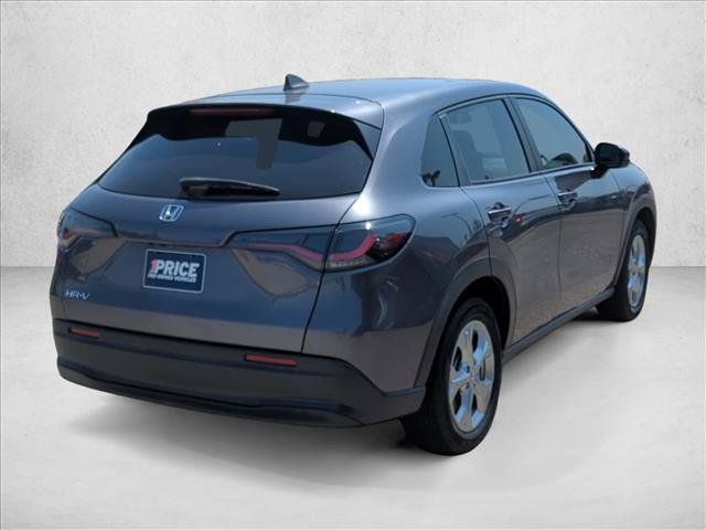 Used 2023 Honda HR-V LX image 7