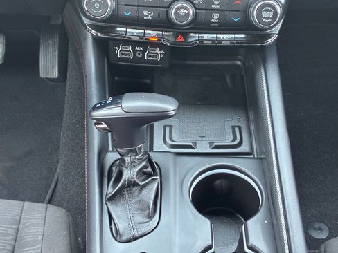 Used 2024 Dodge Durango R/T w/ Blacktop Package AWD/4WD image 27