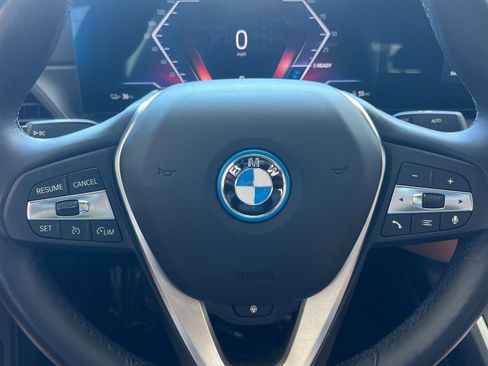 Certified 2023 BMW i4 eDrive35 w/ Premium Package RWD image 16
