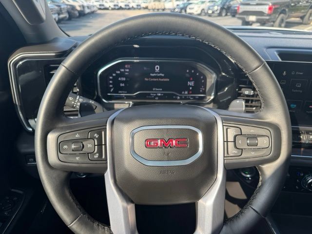 Used 2024 GMC Sierra 1500 SLT AWD/4WD image 8
