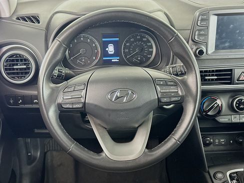Used 2021 Hyundai Kona SEL Plus AWD/4WD image 18