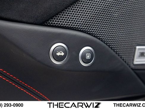 Used 2019 Ferrari 488 Spider RWD image 32