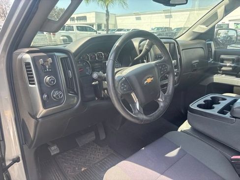 Used 2018 Chevrolet Silverado 1500 LT w/ All Star Edition AWD/4WD image 7