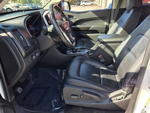Used 2015 GMC Canyon SLT image 10