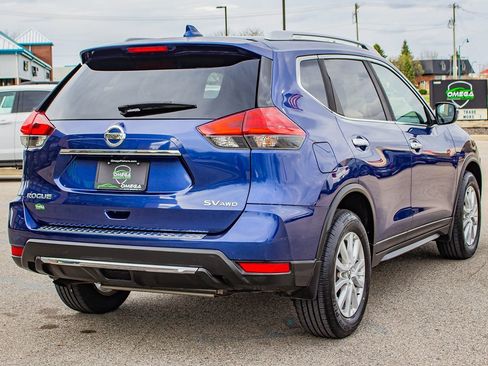 Used 2017 Nissan Rogue SV image 9