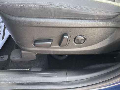 Used 2022 Hyundai Santa Fe SEL image 11