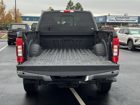 Used 2022 Ford F250 Lariat AWD/4WD image 7