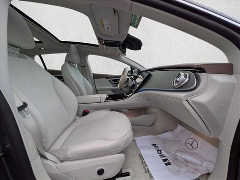 Used 2023 Mercedes-Benz EQE 350+ 4MATIC Sedan image 21