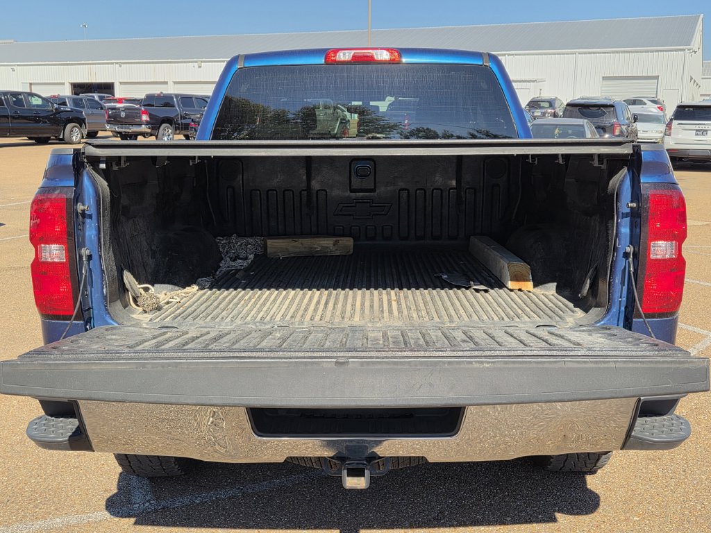 Used 2018 Chevrolet Silverado 1500 LT w/ All Star Edition AWD/4WD image 27